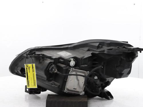 Right headlight RENAULT CAPTUR II (HF_) TCe 90 (HFM6) | BP31261383C29