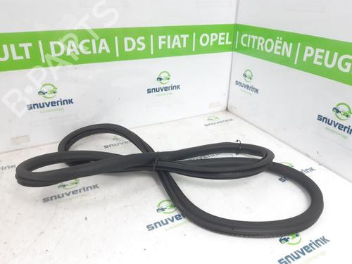 Rubber door seal PEUGEOT 208 II (UB_, UP_, UW_, UJ_) e-208 | BP25776614C142 