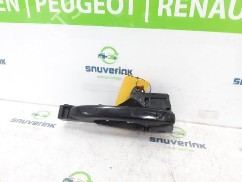 front-right-exterior-door-handle-renault-arkana-i-lcm_-ldn_-13-tce-160-ldn1-806067342r-806b17908r-2019-20158221 main image