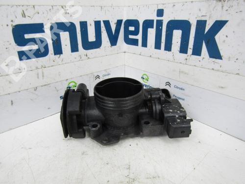 Used Throttle body Throttle body CITROËN C5 I (DC_) 2.0 16V (DCRFNC, DCRFNF) (136 hp) 10781571 10781571