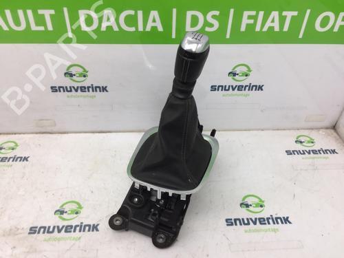 Used Shift knob RENAULT MEGANE IV Hatchback (B9A/M/N_) 1.5 dCi 110 (B9A3) (110 hp) 19113303