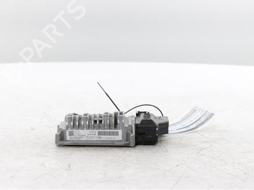 Used Control unit Control unit PEUGEOT 2008 II (UD_, US_, UY_, UJ_, UR_, UC_) e-2008 (UKZKXZ) (136 hp) 31960822 31960822