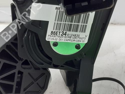 Pedal PEUGEOT 3008 II SUV (MC_, MR_, MJ_, M4_) 1.2 THP/ PureTech 130 (MRHNSM, MRHNSU, MRHNSJ, MRHNYW,... | BP21194474I4 