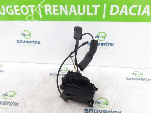 Højre fortil lås RENAULT SCÉNIC III (JZ0/1_) 2.0 16V (JZ0G, JZ0P, JZ1E, JZ1P) (140 hp) 16764528