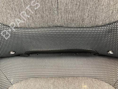 Right front seat RENAULT CAPTUR I (J5_, H5_) 1.2 TCe 120 | BP24166665C16 - Image 2