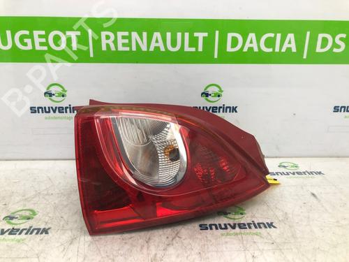 Used Right taillight Right taillight 18247423 18247423