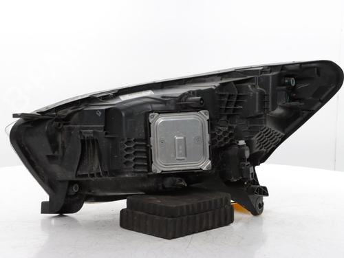 Right headlight RENAULT CAPTUR I (J5_, H5_) 1.2 TCe 120 | BP31592401C29 