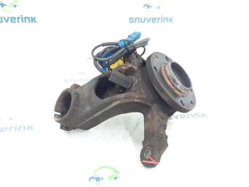 Used Right front steering knuckle Right front steering knuckle 11125725 11125725