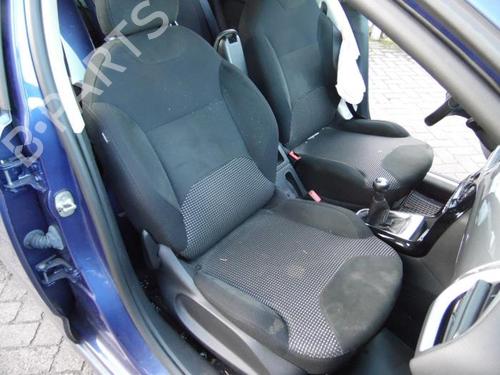 Front left seatbelt CITROËN C3 II (SC_) 1.2 VTi 82 | BP40588370I26 - Image 30