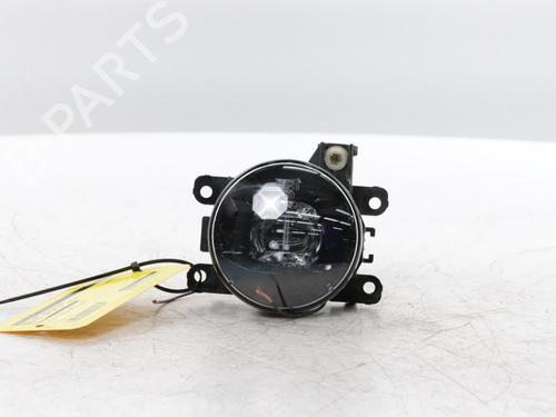 Feu de brouillard avant droit RENAULT CAPTUR I (J5_, H5_) 1.2 TCe 120 (118 hp) 31960632