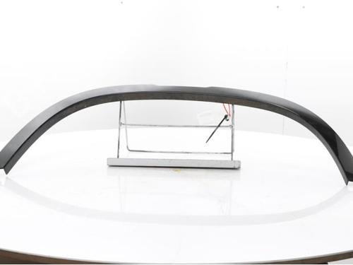 Used Wheel arch trim Wheel arch trim LAND ROVER DEFENDER Station Wagon (L663) P300 Si4 4x4 (300 hp) 40588768 40588768
