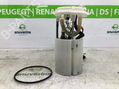 Used Fuel pump RENAULT TRAFIC III Van (FG_) 1.6 dCi 125 (FGMH) (125 hp) 21193379