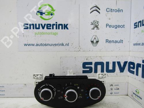 Used Climate control RENAULT TWINGO III (BCM_, BCA_) 1.0 SCe 70 (71 hp) 13323643