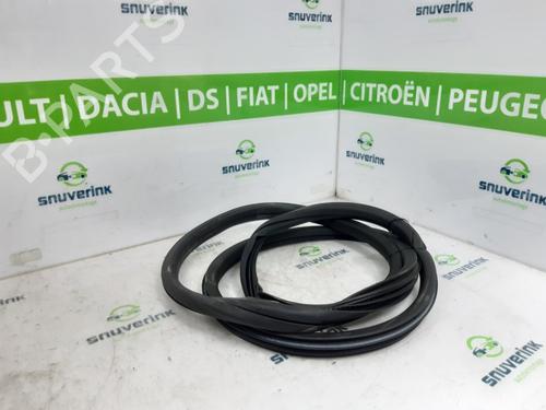 Rubber door seal PEUGEOT 208 I (CA_, CC_) 1.2 VTI 82 | BP24647580C142