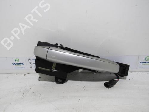 front-right-exterior-door-handle-renault-megane-iv-hatchback-b9amn_-15-dci-110-b9a3-826725403r-2015-10802421 main image