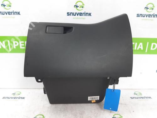 Used Glove box PEUGEOT 308 II (LB_, LP_, LW_, LH_, L3_) 1.6 BlueHDi 120 (120 hp) 24165368