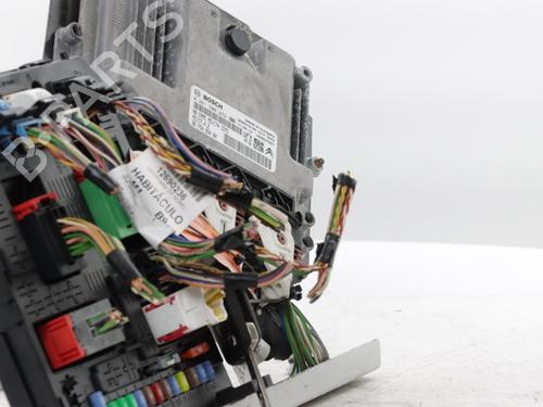 Engine control unit (ECU) CITROËN BERLINGO Box Body/MPV (B9) 1.6 VTi 95 | BP31960224M57 