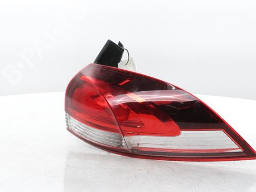 Right taillight RENAULT CLIO IV Grandtour (KH_) 0.9 TCe 90 | BP30757143C35