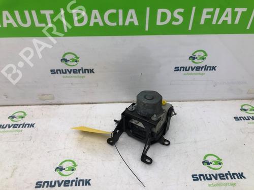 Used ABS pump RENAULT TWINGO III (BCM_, BCA_) 1.0 SCe 70 (BCMB) (69 hp) 19068284