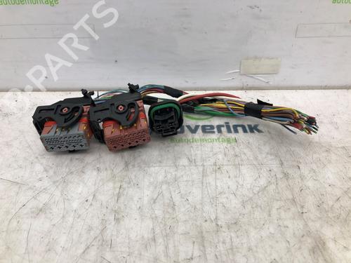 Other PEUGEOT 5008 (0U_, 0E_) 1.6 HDi | BP16288500O1 