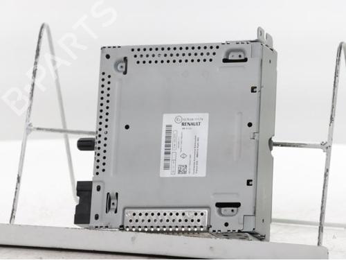 radio-opel-vivaro-b-van-x82-2014-2015-2016-2017-2018-2019-2020-31960325 main image