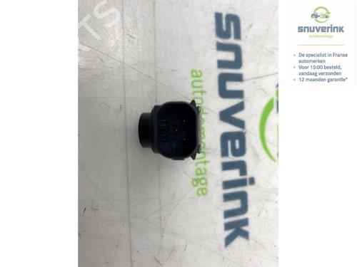 Used Electronic module Electronic module PEUGEOT 3008 II SUV (MC_, MR_, MJ_, M4_) 1.2 THP/ PureTech 130 (MRHNSM, MRHNSU, MRHNSJ, MRHNYW,... (131 hp) 40580284 40580284