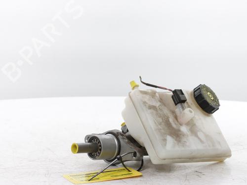 Brake master cylinder RENAULT MASTER III Van (FV) 2.3 dCi 165 FWD (FV0P, FV0U, FV11, FV12, FV1E) | BP31592466M77 - Image 4