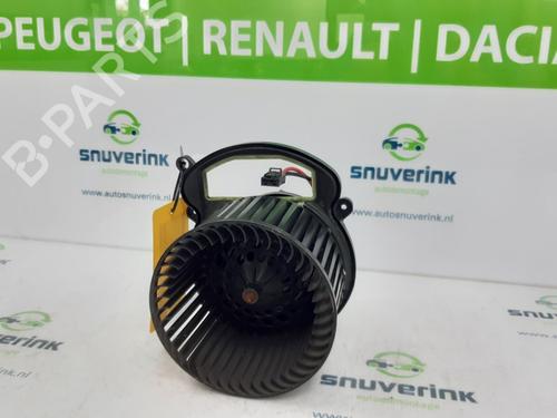 Heater blower motor RENAULT KADJAR (HA_, HL_) 1.3 TCe 140 (HLNB, HLN1) | BP13324770M62 