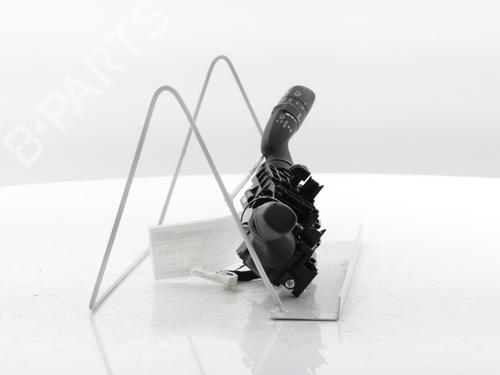 Steering column stalk TOYOTA YARIS (_P21_, _PA1_, _PH1_) 1.5 Hybrid (MXPH10, MXPH11) | BP29241583I23 