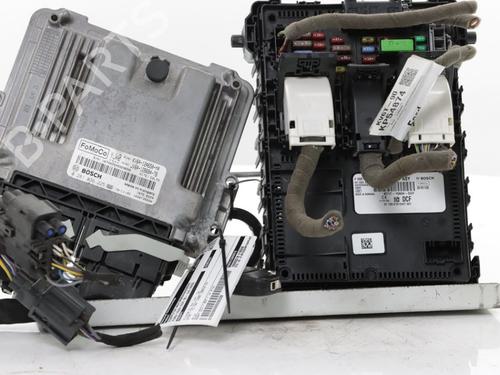 Used Engine control unit (ECU) Engine control unit (ECU) 38459990 38459990