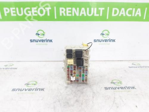 Used Fuse box Fuse box RENAULT MEGANE E-TECH SUV EV60 (BNJ1) (218 hp) 40583097 40583097