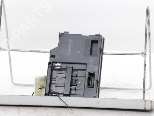 Used Card reader Card reader RENAULT CLIO IV (BH_) 0.9 TCe 90 (BHNF, BHMA, BHMH, BHJK, BHJR) (90 hp) 40586428 40586428