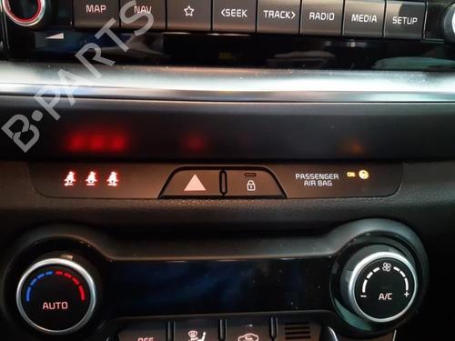 Middle console KIA STONIC (YB) 1.0 T-GDi Eco-Dynamics+ | BP40576100I22 - Image 33