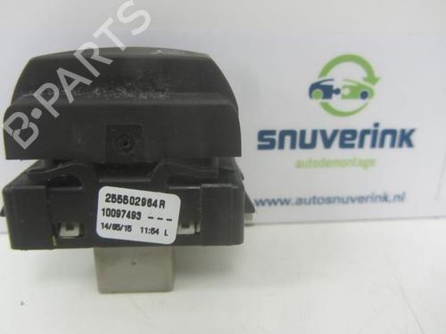 switch-renault-captur-i-j5_-h5_-2013-40590139 main image