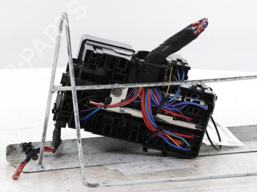Fuse box VOLVO V60 II (225) T6 Plug-in Hybrid AWD | BP38264104E1  - Image 5