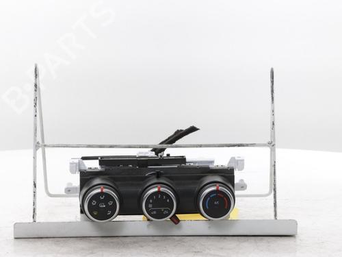 Used Climate control Climate control RENAULT EXPRESS Box Body/MPV 1.5 Blue dCi 95 (F6AB) (95 hp) 33697113 33697113