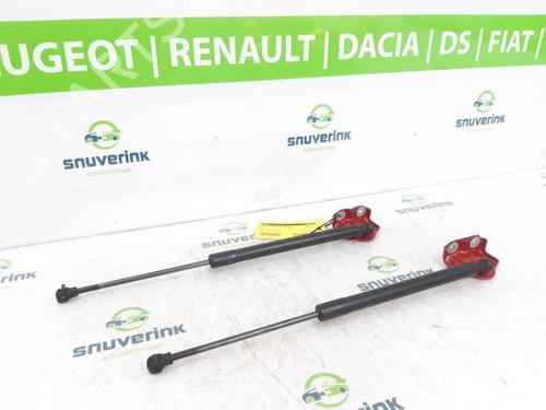 Used Tailgate lift support Tailgate lift support RENAULT CLIO IV (BH_) 1.6 RS (BHJ4, BHJ6, BHMM) (200 hp) 13683697 13683697
