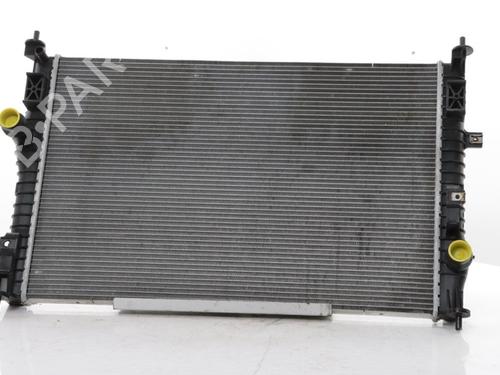 Used Water radiator Water radiator PEUGEOT 308 III (FB_, FH_, FP_, F3_, FM_) Hybrid 180 (F3DGXT, F3DGMH) (181 hp) 40527446 40527446