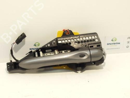 front-right-exterior-door-handle-renault-captur-i-j5_-h5_-12-tce-120-806706656r-806060282r-2013-10800754 main image