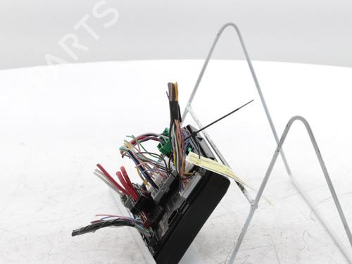 Fuse box RENAULT CLIO V (B7_) 1.0 SCe 65 (B7MG) | BP29640530E1 