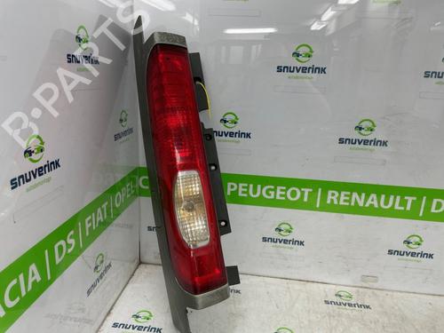 Used Left taillight RENAULT TRAFIC II Van (FL) 2.0 dCi 115 (FL01, FL0U) (114 hp) 26202783