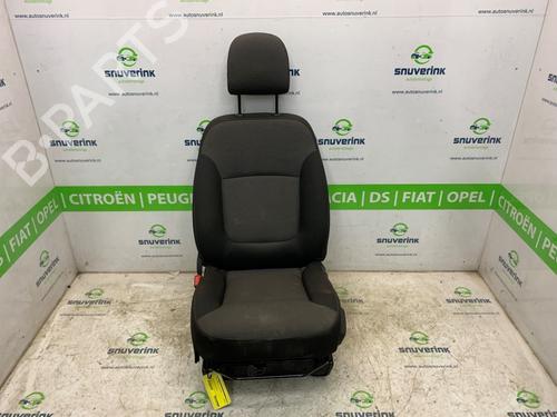 Used Left front seat RENAULT TRAFIC III Van (FG_) 2.0 dCi 130 (FGMY) (131 hp) 25526923