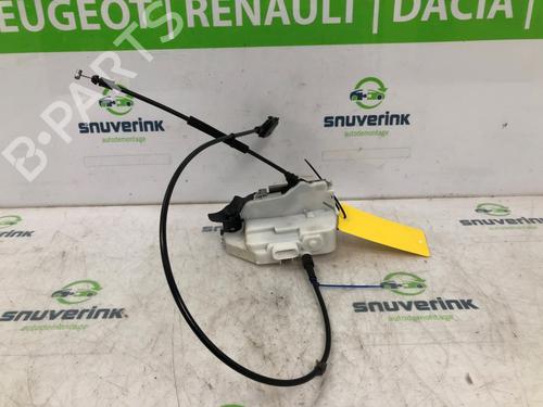 Used Front right lock RENAULT TWINGO II (CN0_) 1.2 16V (CN04, CN0B) (75 hp) 17465642