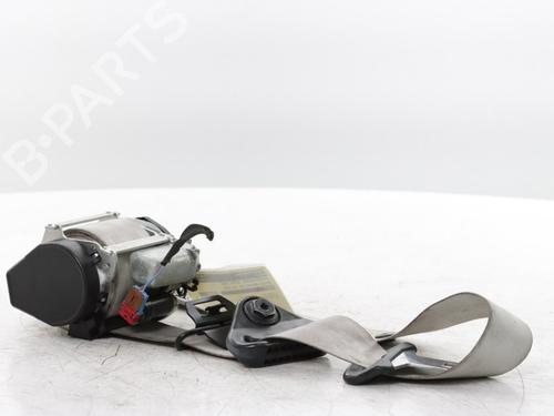 front-right-seatbelt-renault-megane-iii-hatchback-bz01_-b3_-2008-34563176 main image