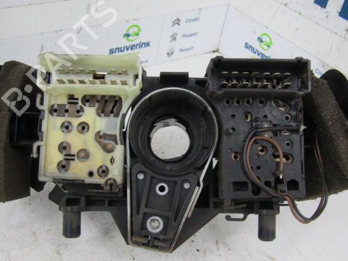 Steering column stalk RENAULT TRAFIC Van (T_, P_, V_) 2.1 D | BP17190976I23 