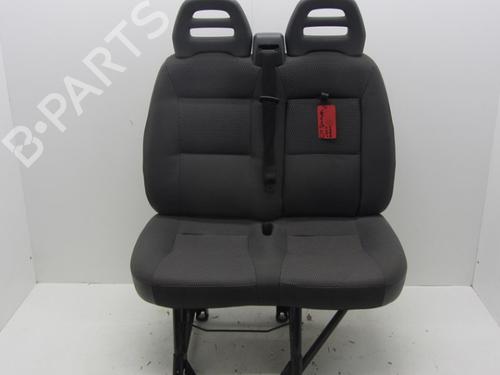 Used Right front seat Right front seat 13194426 13194426