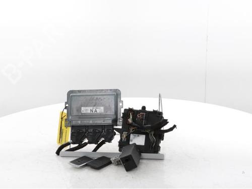 Used Engine control unit (ECU) Engine control unit (ECU) RENAULT CLIO V (B7_) 1.0 SCe 65 (B7MG) (67 hp) 29426918 29426918