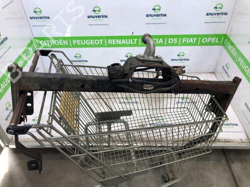 Used Tow ball/Mechanism OPEL VIVARO B Van (X82) 1.6 CDTI (05) (120 hp) 19147976