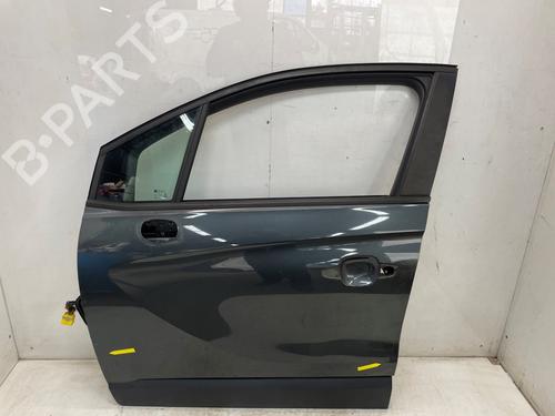 Used Left front door OPEL CROSSLAND X / CROSSLAND (P17, P2QO) 1.2 (75) (110 hp) 30185763