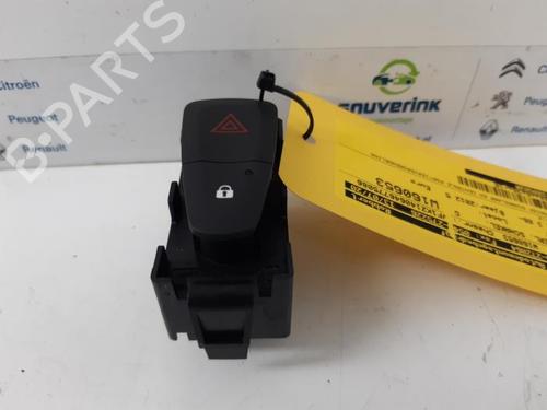 Used Warning switch Warning switch RENAULT MEGANE III Grandtour (KZ0/1) 1.5 dCi (KZ09, KZ0D, KZ1G, KZ29, KZ14, KZ1W, KZ10, KZ1F,... (110 hp) 40594819 40594819